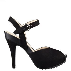 Nine West Ratical Black Platform Heels Size 7